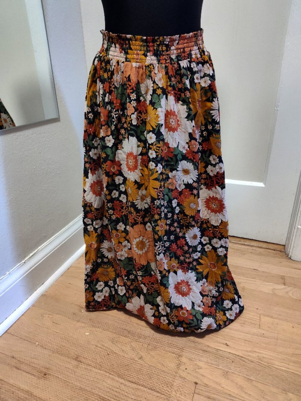 Natural Life Floral Column skirt - Picture 2 of 5